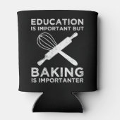 教育は重要だがベーキングは重要だ 缶クーラー (裏面)