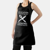 教育は重要だが料理は重要だ エプロン (インサイチュ)
