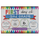 教育委員会の新学期のクレヨンの最初日 カッティングボード (正面)