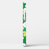 散らばったクローバーとシャムロックのシームレスなパターン Case-Mate iPhoneケース (裏面 / 左)