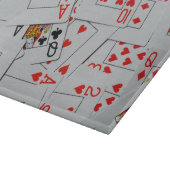 散乱したトランプのデッキ カッティングボード (角)