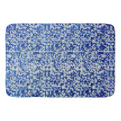 散在する多くの小さな正方形、青白の色合い バスマット (正面)