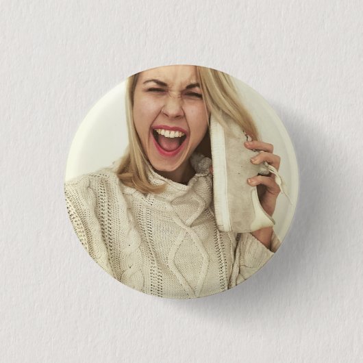 散弾銃とのZobo -叫びのバッジ 缶バッジ (正面)