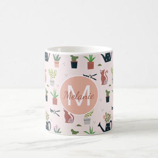 散水缶猫のガーデニングを植えパーソナライズされたる コーヒーマグカップ (中央)