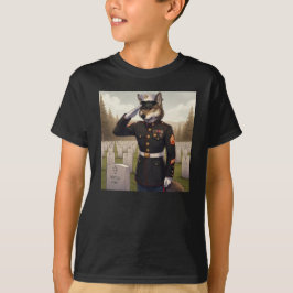 敬礼する海兵隊ウルフ Tシャツ