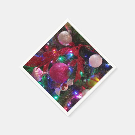 数々のカラークリスマスツリーカラフル休日 スタンダードカクテルナプキン (角)