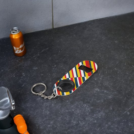 数々の斜めストライプ色 キーホルダー栓抜き