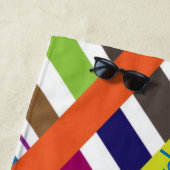 数々の斜め線 ビーチタオル (インサイチュ)