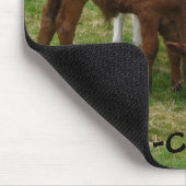 数々の牛tural。 多文化の牛 マウスパッド (コーナー)