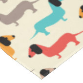 数々の犬模様 テーブルクロス (アングル)