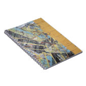 数々の色の壁絵画の ノートブック (右側)