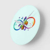 数々の色インフィニティ虹のシンボルと蝶 ラウンド壁時計 (傾斜)