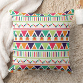 数々の色三角形パターン クッション (ブランケット)