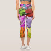 数々の色鮮やかな蓮の花 カプリレギンス (裏面)