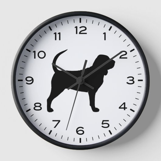 数字と分でブラッドハウンドのシルエット 壁時計 (正面)