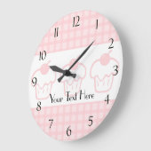 数字の入ったギンガムとカップケーキ時計 ラージ壁時計 (傾斜)