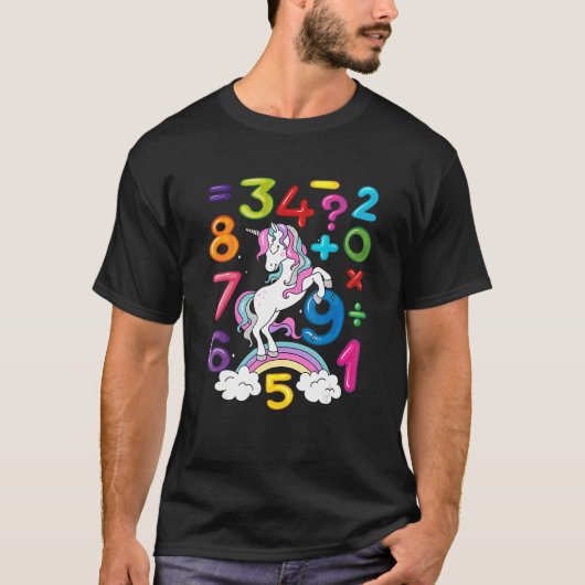 数字の学習 電卓 コスチューム マッチの日 数学 O Tシャツ (正面)