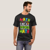数学を行う唯一の学方法は数学の先生Cを行うこと Tシャツ (正面フル)