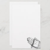 数珠のビーズが付いている手を祈ること 便箋 (正面/裏面)