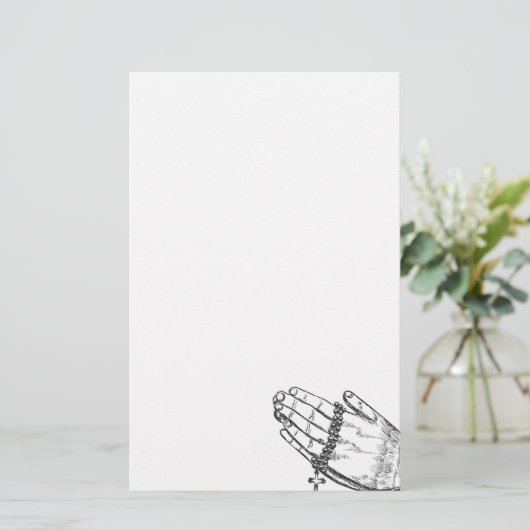 数珠のビーズが付いている手を祈ること 便箋 (スタンド正面)