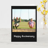 数羽の豚にとって楽しい実在年会 カード (黄色い花)