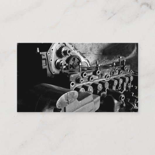 整備士のエンジンの写真が付いている車のな名刺 名刺 (正面)