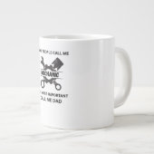 整備士パパ祝マグ – Fiの二重役割 ジャンボコーヒーマグカップ (正面右)