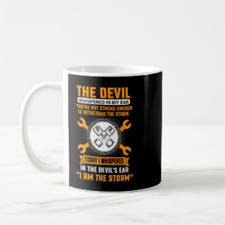 整備士STHE DEVILは私の耳の中でささやいた コーヒーマグカップ