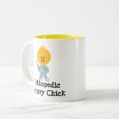 整形外科の外科ひよこのマグ ツートーンマグカップ (正面左)