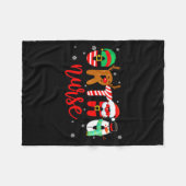 整形外科看護師のクリスマスシャツ 看護師のXmasパーティー CNA ナース フリースブランケット (正面(横))