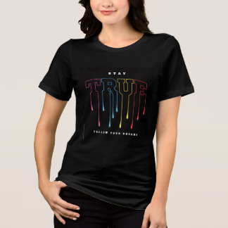 文はっきりした書Women's T-Shirt – コンフで目立つ トライブレンドTシャツ