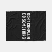 文句を言う何かをする – Kamala Harris - Tim W 2024 フリースブランケット (正面(横))