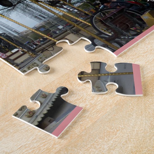 文字が付いているパリの回転木馬(及びエッフェル塔) ジグソーパズル (側面)