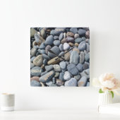 文字の数字及び小石の素朴な正方形の柱時計 スクエア壁時計 (ホーム)