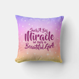 文字を変えることができる大きな奇跡の美しい少女 クッション