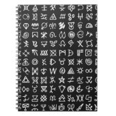 文字を実行する一連の記号フォント。古代のオカルト ノートブック (正面)