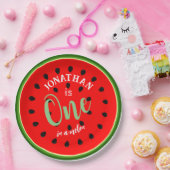 文字カスタムとメロン赤フルーツのイメージ ペーパープレート (パーティー)