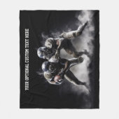 文字カスタムサッカー選手イラストレーション フリースブランケット (正面)