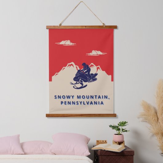 文字カスタムスノーモービルマウンテンズヴィンテージトラベル 吊り下げ型タペストリー (寝室)
