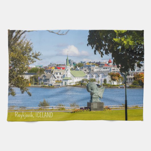 文字カスタムレイキャビク，アイスランド キッチンタオル (横)