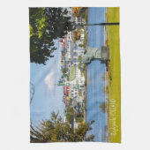 文字カスタムレイキャビク，アイスランド キッチンタオル (縦)