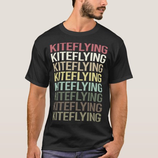 文字カラフルカイト飛んでいる Tシャツ (正面)