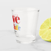 文字カラフル、ドットと赤いストライプゲイ写真 ショットグラス (右)