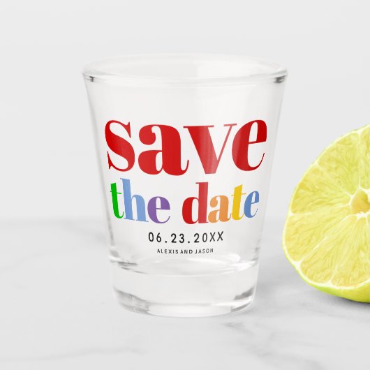 文字カラフル、ドットと赤いストライプゲイ写真 ショットグラス (正面)