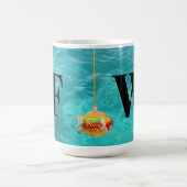 文字パーソナライズされた海水と魚コーヒーマグ コーヒーマグカップ (中央)