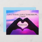 文字ラブハンドカスタムハートシェイプピンクサンセットスカイ ポストカード (正面/裏面)