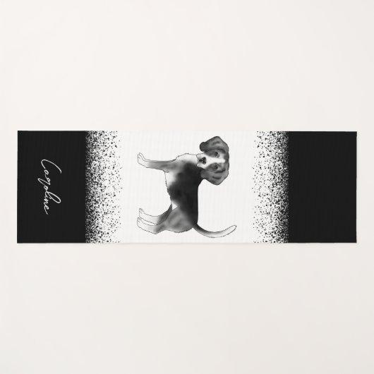 文字付き白黒ビーグル犬デザイン ヨガマット (正面(横))