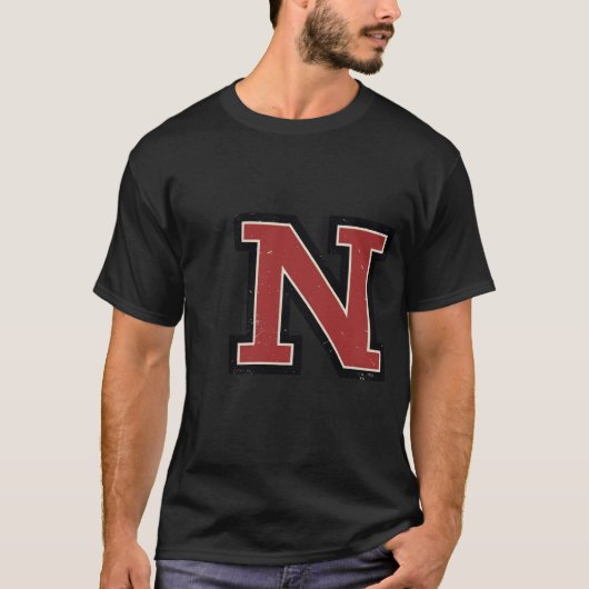 文字「N」 Tシャツ (正面)