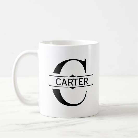 文字C | 黒い装飾用分割モノグラム コーヒーマグカップ (左)