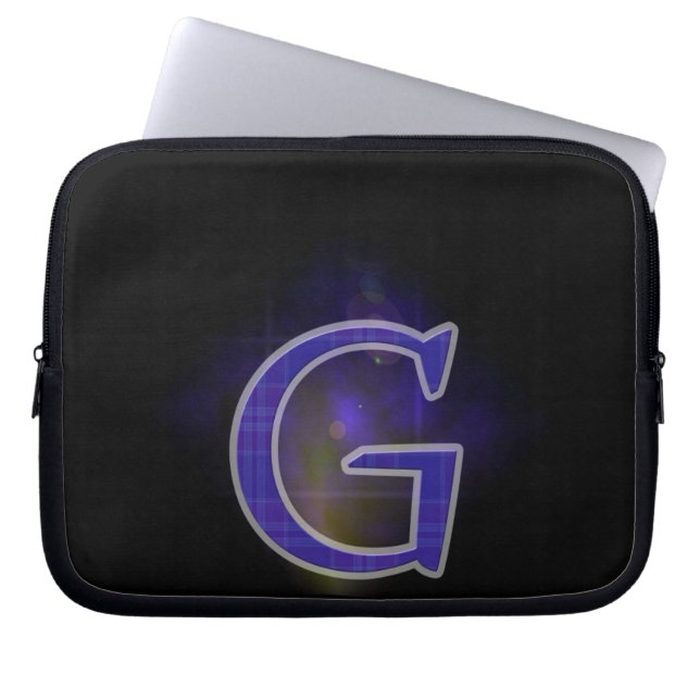 文字G ラップトップスリーブ (正面)